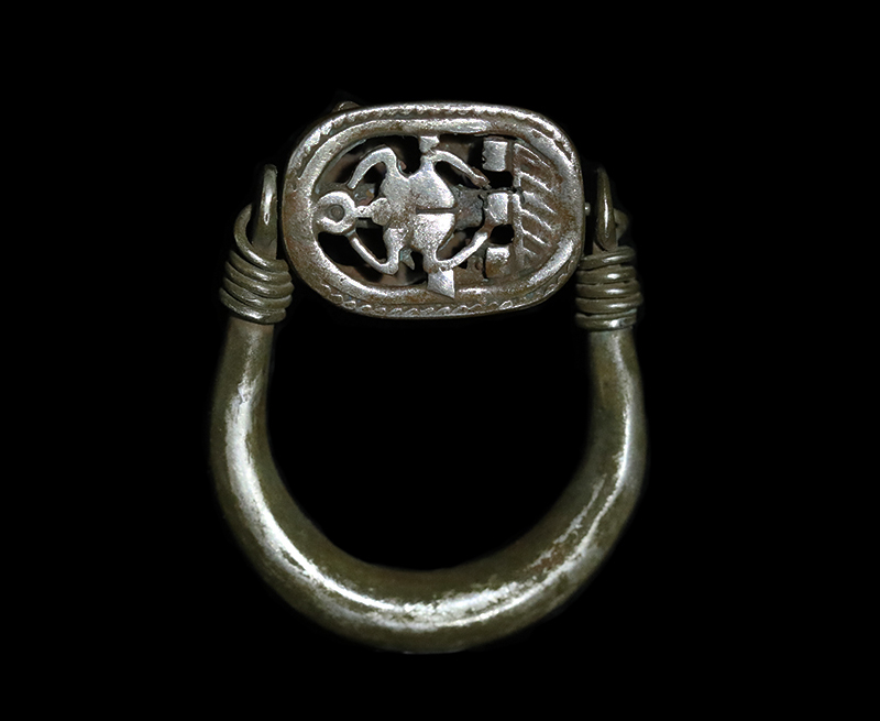 古代バクトリア ラピスラズリ 『弓を打つ人々』円筒印章シリンダーシール印材提げ物 Antique Gallery Soleil アンティークジュエリー / 紀元前1300～950